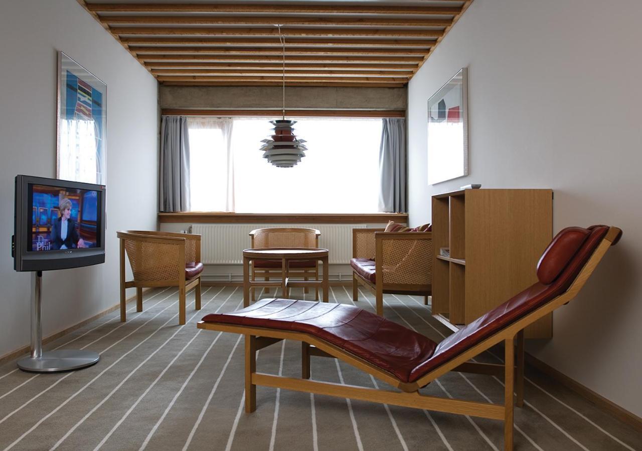 ホテル Konventum Conference Center ヘルシンゲル エクステリア 写真